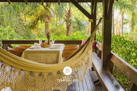 Club House, Bathtub, Lake View | Outdoor dining