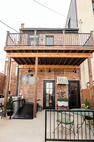 The Armani • Boutique 1BR Retreat Near Mad River Mountain