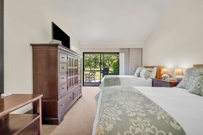 1 bedroom, desk, iron/ironing board, travel cot - 1st Fairway One-Bed Retreat at Silverado, BBQ (Napa)