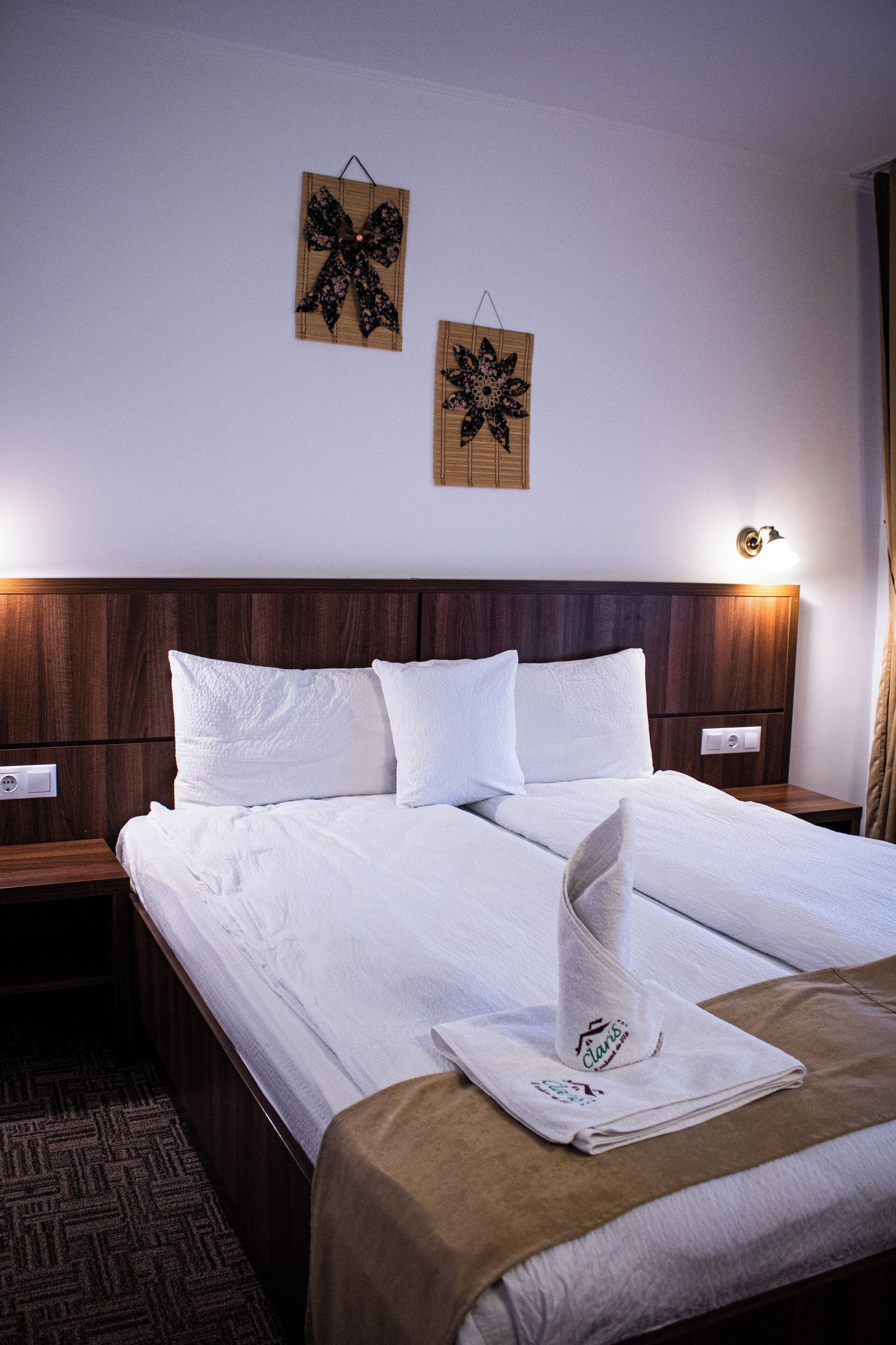 Lydisolert og wi-fi (inkludert)