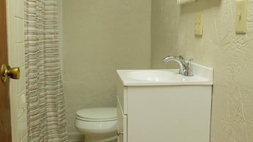 Towels, toilet paper