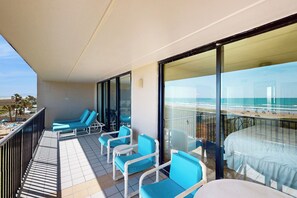 Property grounds - Beachfront, Stunning Views: Suntide III - Unit 403 (South Padre Island)