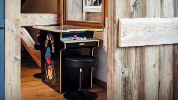 Spielezimmer