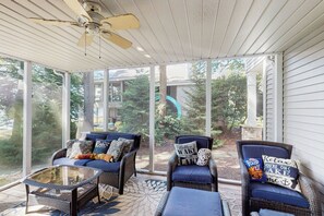 Terrace/patio - Beach + Dock! Group-Friendly Albrightsville Gem (Albrightsville)