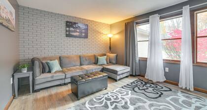 Pet-Friendly 3BR Near Houghton Lake | Fire Pit