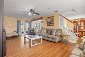 تلفزيون ذكي، كُتُب