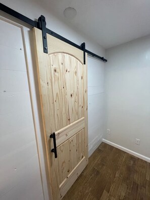 Interior - Cute Tiny House Guest Cottage 3 miles to LU (Lynchburg)