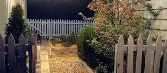 Cute Tiny Barn Studio 3 Miles to LU