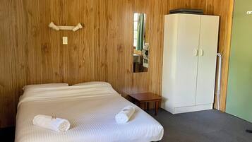 Iron/ironing board, free WiFi