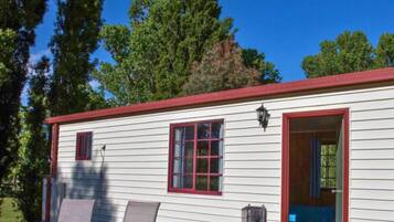 Iron/ironing board, free WiFi