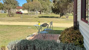 Classic Cabin, Patio, Courtyard View | Terrace/patio