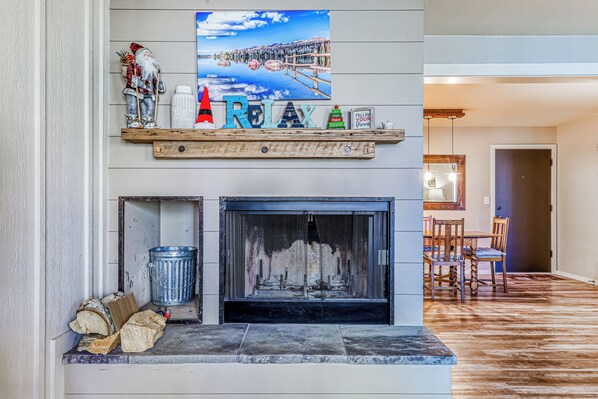Interior - 1/2 Mi to Brian Head Skiing! Condo w/ Balcony (Brian Head)