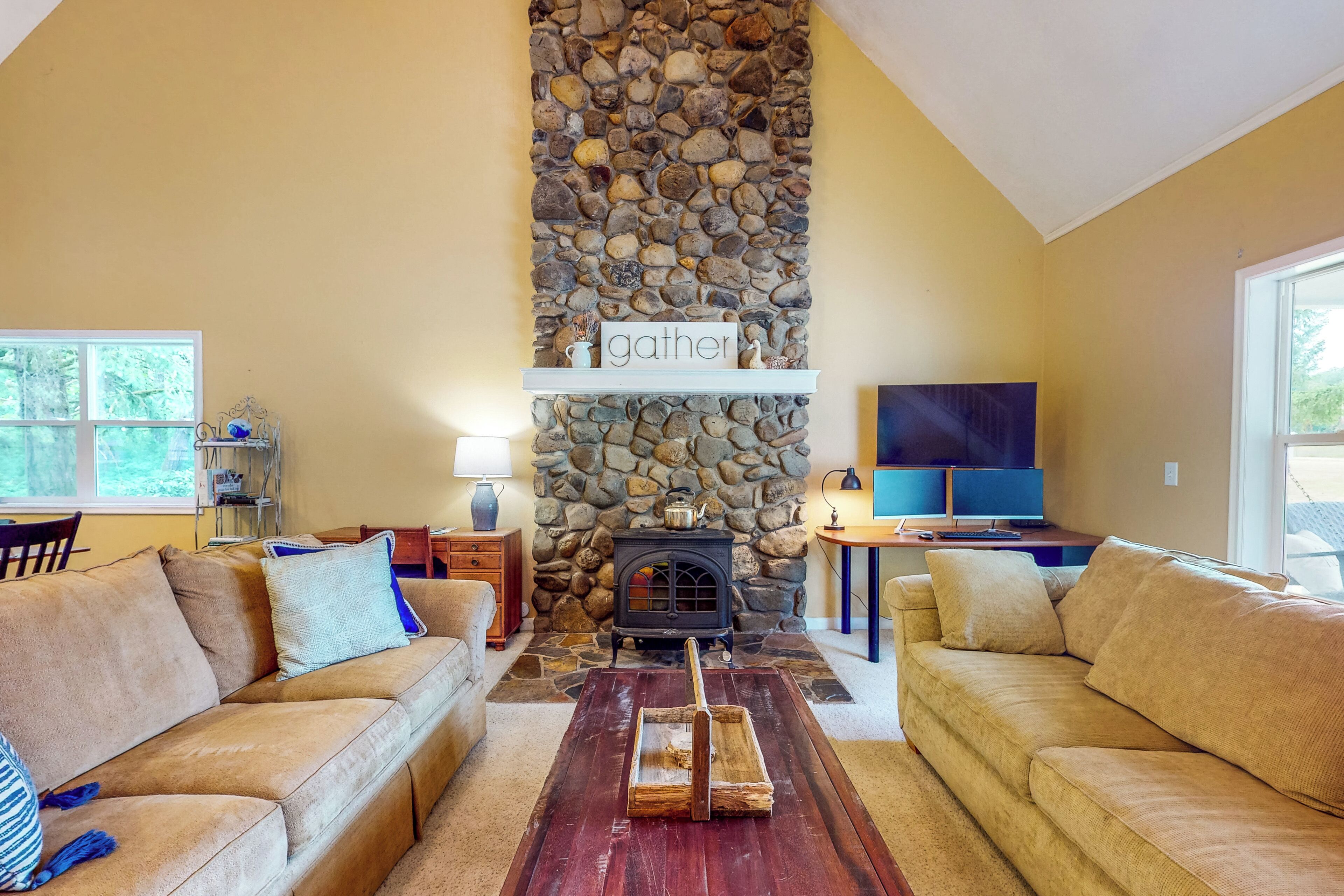Creekside Seclusion: 'Homested Retreat' In Dallas - 達拉斯