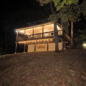 Exterior - Cozy A frame cabin in quaint Front Royal. Dog friendly (Front Royal)