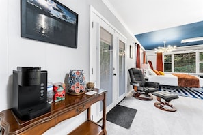 4 chambres, bureau, fer et planche à repasser, Wi-Fi gratuit