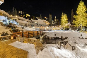 Property grounds - Olympic Valley Hotel Studio: Pool, Hot Tub & Golf (Olympic Valley)