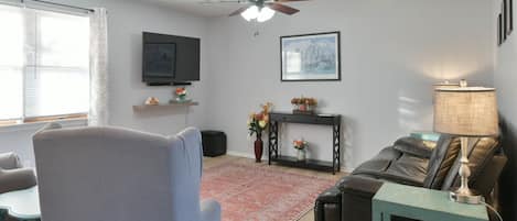 Smart TV, books
