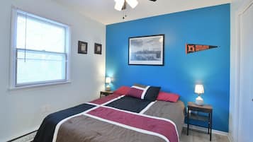 3 bedrooms, iron/ironing board, free WiFi, bed sheets