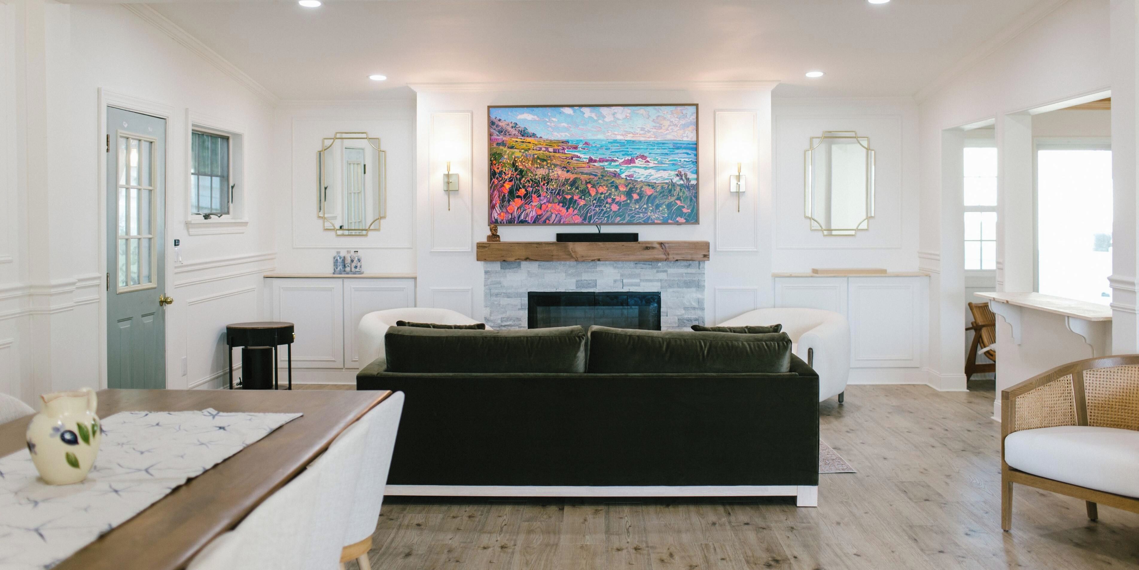 Smart TV, fireplace