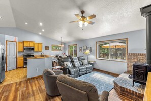 Smart TV, fireplace - Serenity at Gabi (McCall)