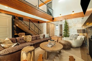 TV, fireplace - Fawngrove Gem Hot Tub & Sauna + Shuttle Access (Park City)