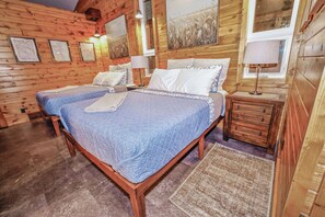 Bügeleisen/Bügelbrett, kostenloses WLAN, Bettwäsche