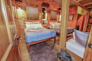 Iron/ironing board, free WiFi, bed sheets - Riverfront Blufftop Escape | Hot Tub, Deck, Fireplace, Kayaks, Tubes & Firepit (Big Rapids)