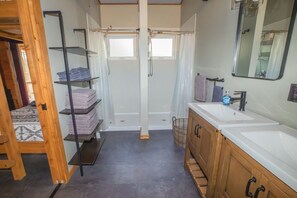 Shower, hair dryer, towels - Riverfront Blufftop Escape | Hot Tub, Deck, Fireplace, Kayaks, Tubes & Firepit (Big Rapids)