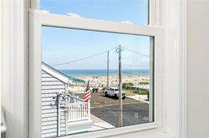 Interior - Spacious 5-bedroom, 2 Bath Sleeps 12, Steps From Beach, Ocean View (Lavallette)