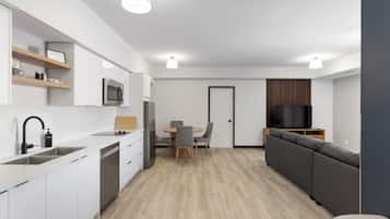 Family Suite, Balcony | Interior