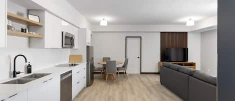 Family Suite, Balcony | Interior