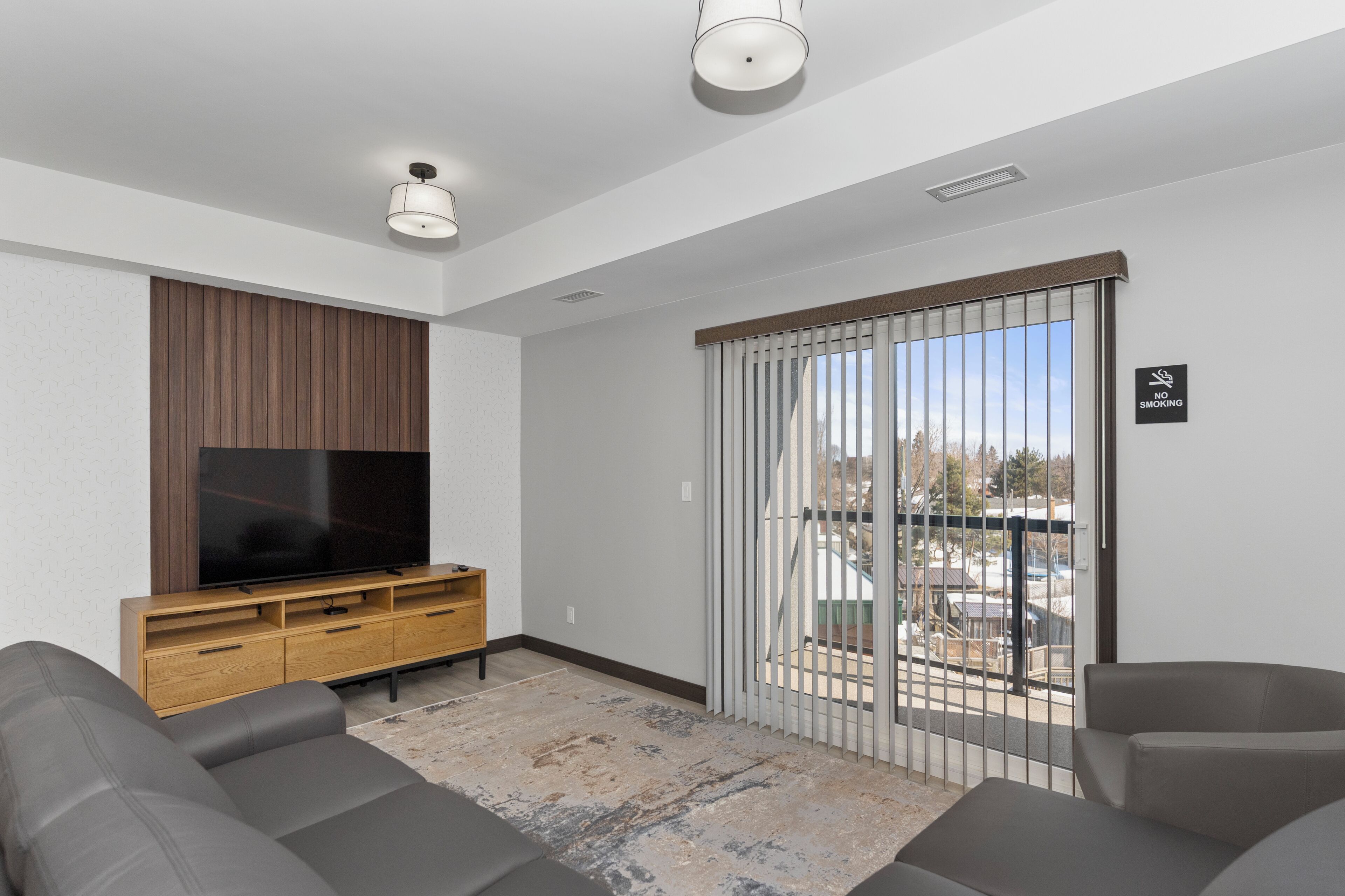 Family Suite, Balcony | Living area