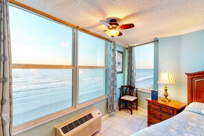 1 bedroom, iron/ironing board, free WiFi, bed sheets - Oceanfront Escape with Pool, Balcony & Direct Beach Access (Daytona Beach)