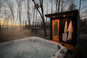 Bain à remous extérieur
