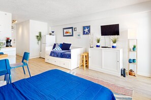 1 habitación, tabla de planchar con plancha, wifi gratis y ropa de cama 