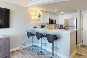 Fridge, microwave, stovetop, coffee/tea maker - Oceanfront 12th-Floor Suite with Views, Pool & Prime Location (Daytona Beach)
