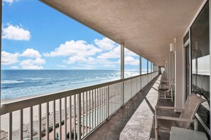Property grounds - 5th-Floor Oceanfront Retreat w/ Balcony & Resort Perks (Daytona Beach)
