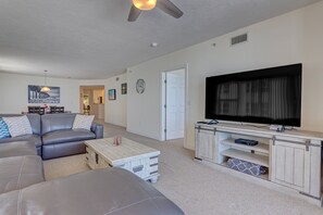 Smart TV - Oceanfront Oasis w/ Balcony, Full Kitchen & Steps to Beach (Daytona Beach Shores)