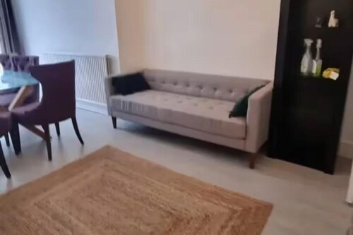 3-bedroom Home Sleeps 6 With Garden