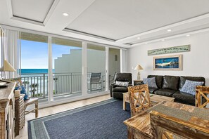 Smart TV - Relaxing Oceanfront Escape with Pools & Private Balcony Views (New Smyrna Beach)