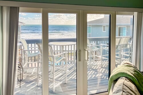 Oceanfront Villa w/ Pool, Balcony & Dog-Friendly Stay in Ponce Inlet