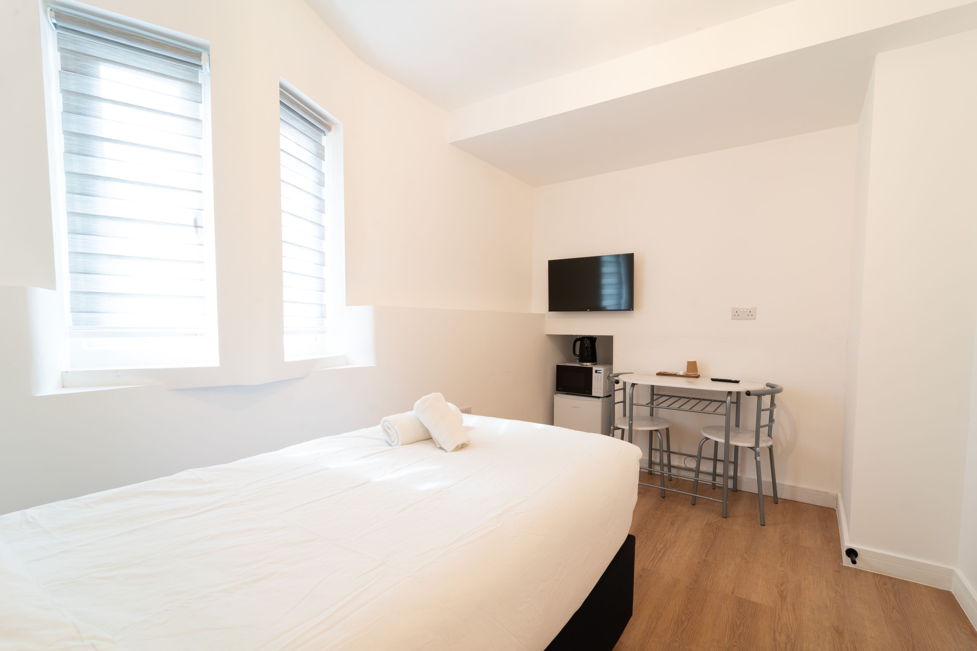 Desk, iron/ironing board, free WiFi