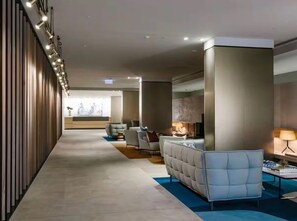 Lobby - Waterfront Apartment in Docklands in Free Tram Zone (Docklands)