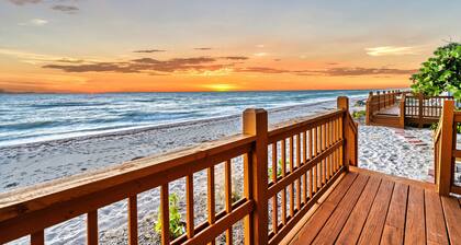 Gulf Front Escape on the Beach with Shared Lounging Deck & Pool