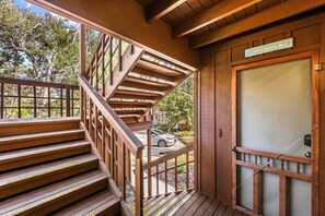 Interior - Gulf Front Escape on the Beach with Shared Lounging Deck & Pool (Englewood)