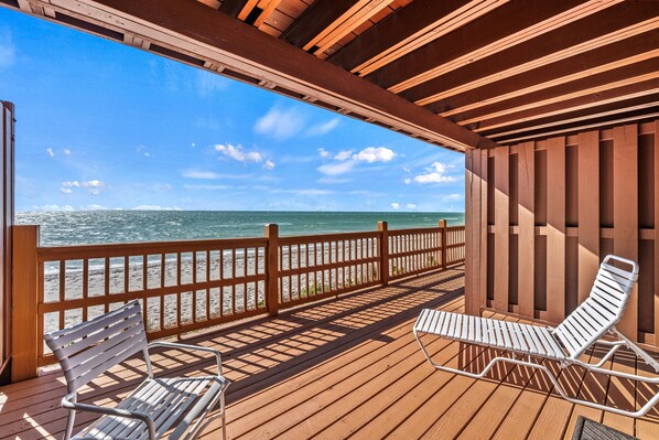 Property grounds - Gulf Front Escape on the Beach with Shared Lounging Deck & Pool (Englewood)