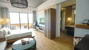 Private Mountain View Room | Free WiFi