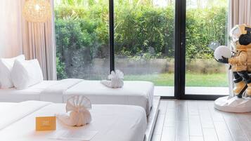 Private Garden Room | Free WiFi