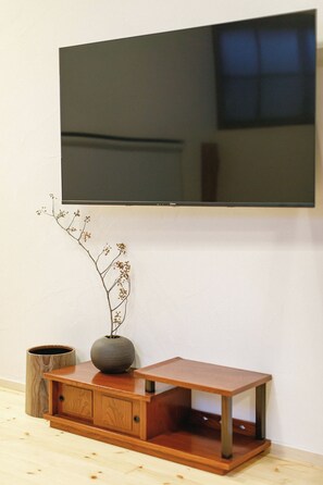 Interior - Quiet Japanese Home｜Near Kyobashi｜Osaka Castle 1 Stop｜USJ Access｜2 Baths (Miyakojima Ward)