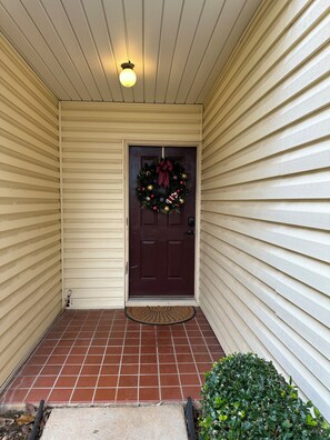 تفاصيل الفندق من الخارج